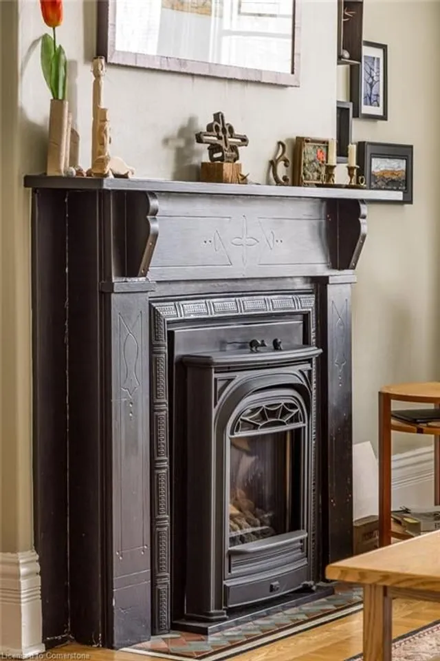 Additional image 9 of 62 Locke St