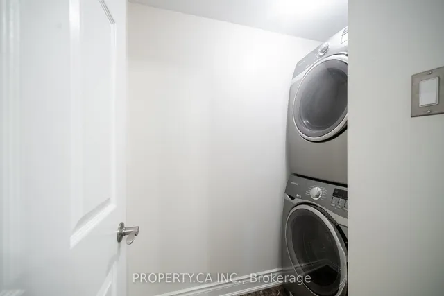 Additional image 20 of 55 Lombard St Unit 203