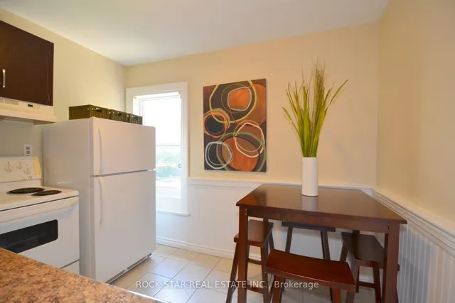 Additional image 26 of 58 Erie Ave