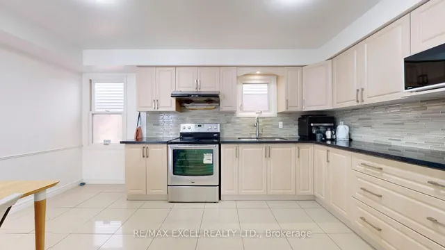 Additional image 3 of 74 Truro Cres