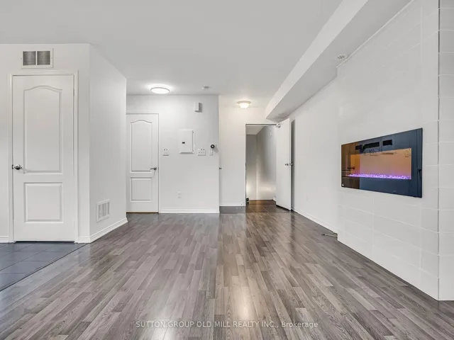 Additional image 5 of 43 Hays Blvd Unit 7