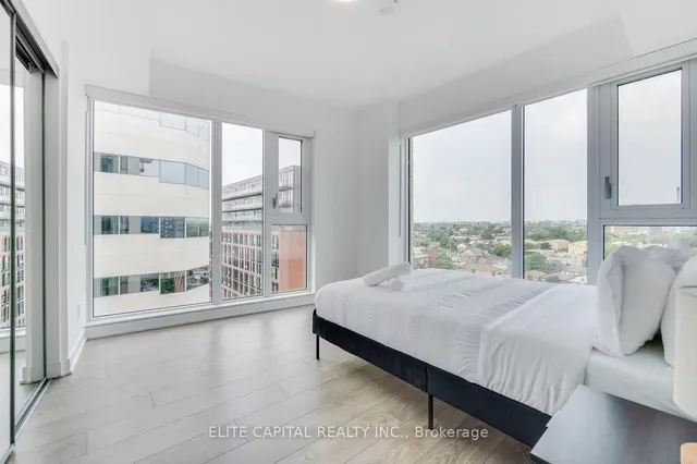 Additional image 12 of 543 Richmond St Unit 1229