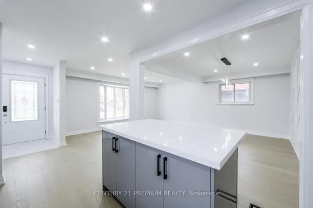 Additional image 16 of 70 Moraine Hill Dr