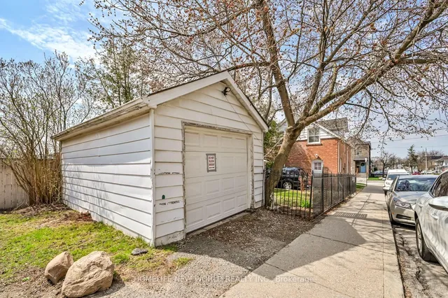 Additional image 9 of 181 Kane Ave