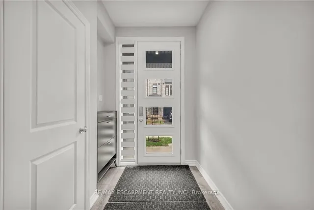 Additional image 12 of 187 Wilson St Unit 32