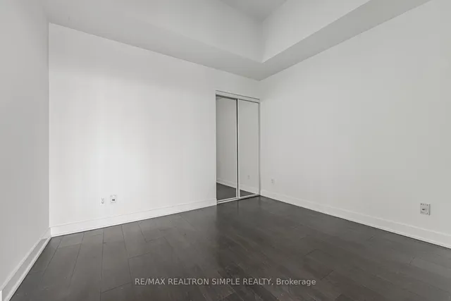 Additional image 16 of 169 Fort York Blvd Unit 926