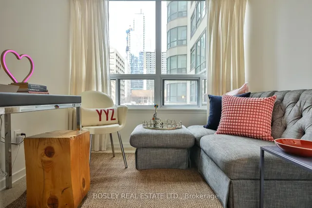 Additional image 13 of 25 Maitland St Unit 208