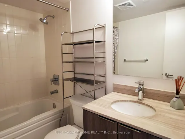 Additional image 8 of 955 Bay St Unit 907