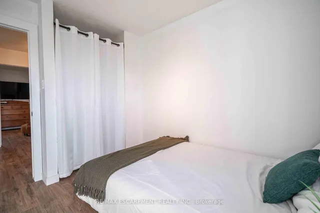 Additional image 18 of 1190 Upper Ottawa St Unit 11