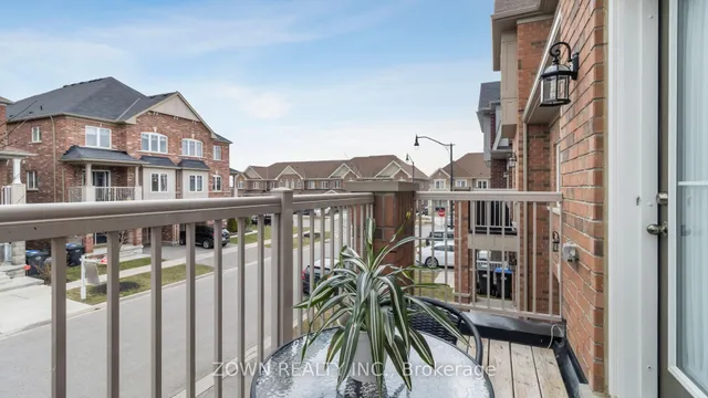 Additional image 45 of 8 Francesco St