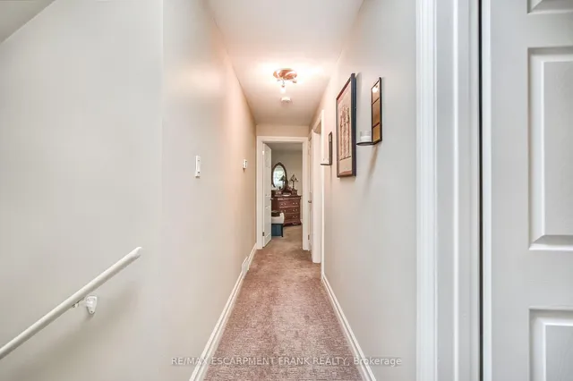 Additional image 23 of 129 ONEIDA Blvd