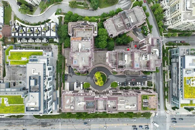 Additional image 39 of 23 Rean Dr Unit 308