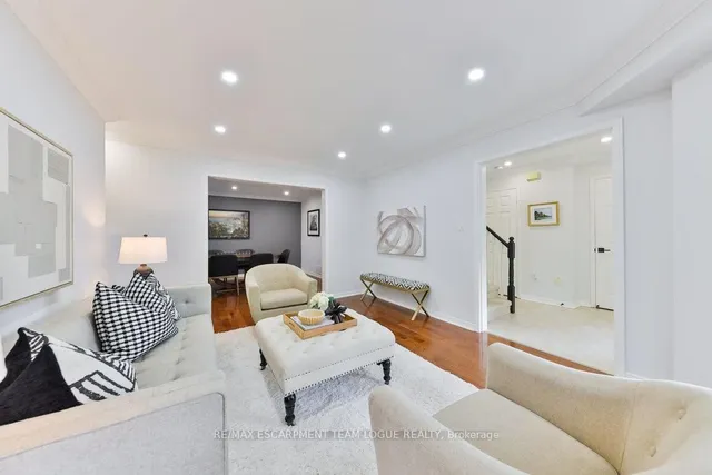 Additional image 10 of 2145 Country Club Dr Unit 13