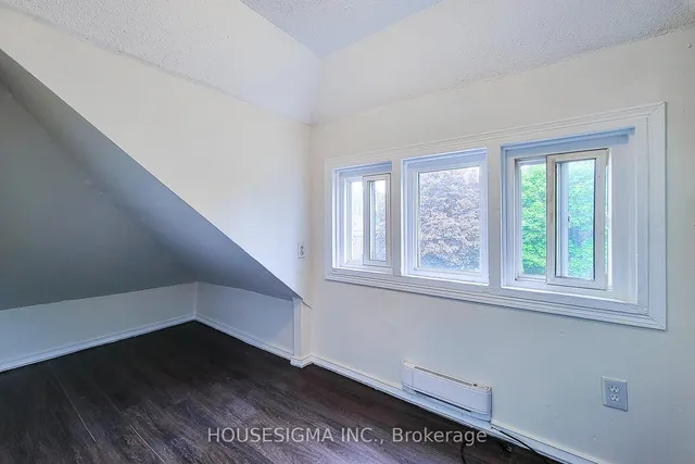 Additional image 34 of 46 Ottawa St