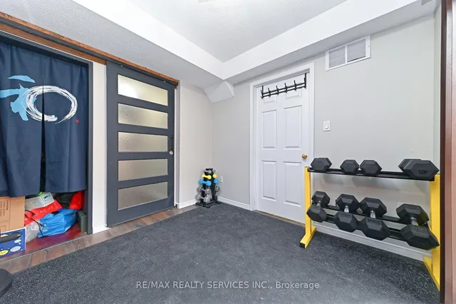 Additional image 7 of 7035 Rexwood Rd Unit 109