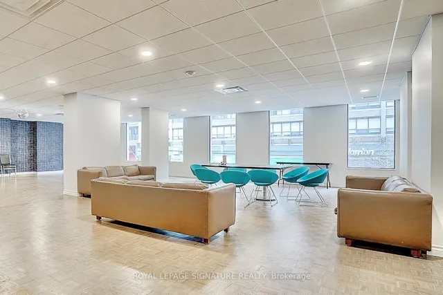 Additional image 43 of 45 Carlton St Unit 1209