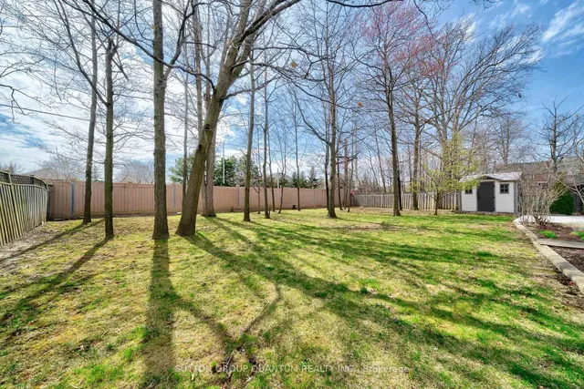 Additional image 39 of 5215 Micmac Cres