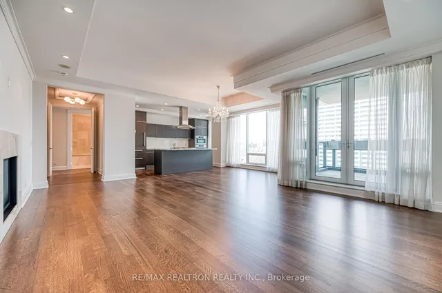 Additional image 2 of 206 Bloor St Unit 801