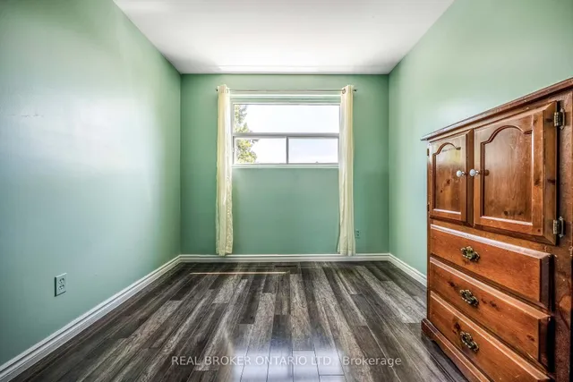 Additional image 13 of 72 Bruce Beer Dr