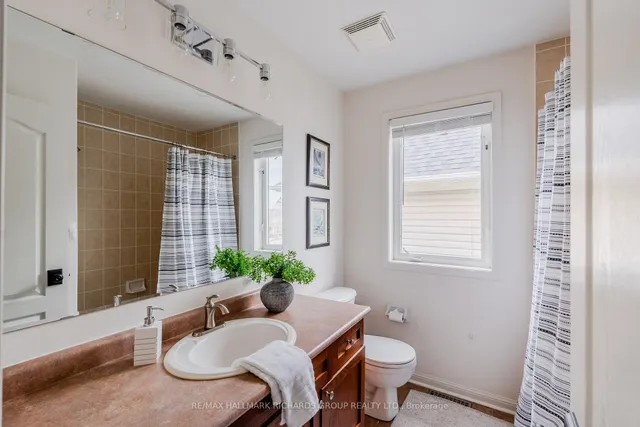 Additional image 21 of 809 Trudeau Dr