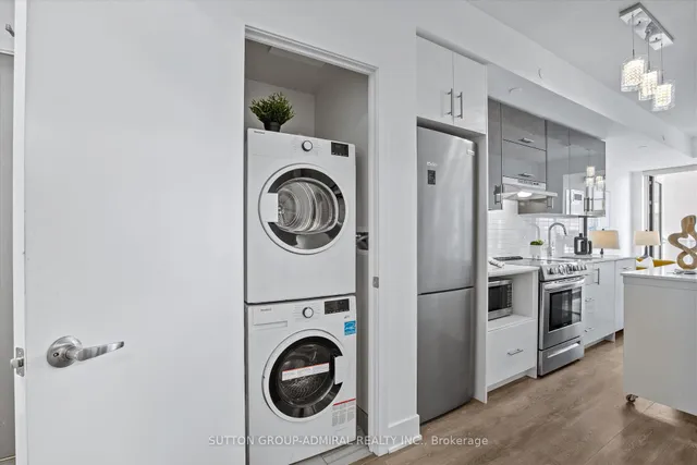 Additional image 19 of 188 Fairview Mall Dr Unit 915