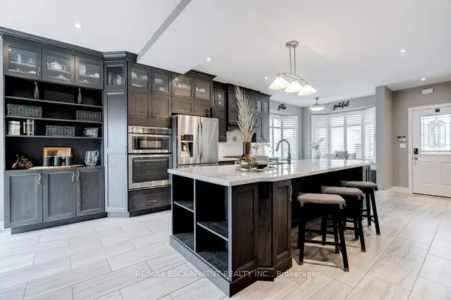 Additional image 5 of 62 Corinaldo Dr