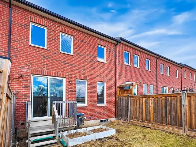 Additional image 23 of 813 Banks Cres