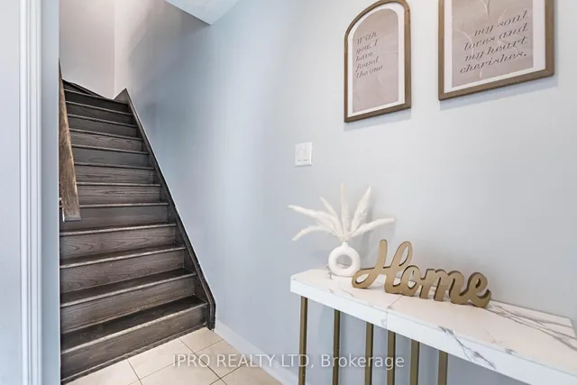 Additional image 7 of 227 Slingsby Landing