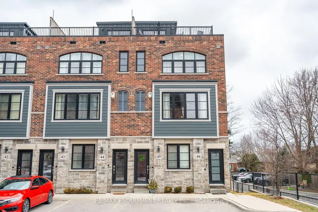 219 Dundas St Unit 45