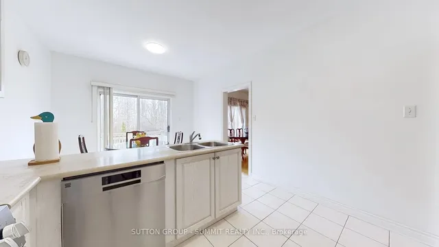 Additional image 7 of 93 MOREAU Tr