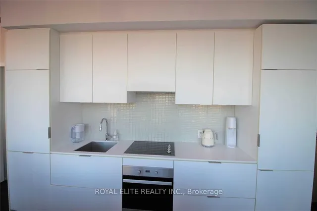 Additional image 8 of 5 St Joseph St Unit 2502