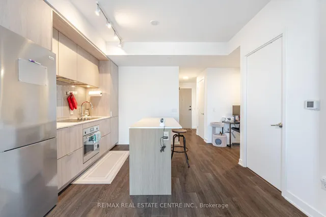 Additional image 13 of 130 River St Unit 501