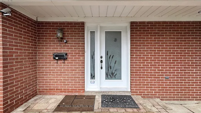 Additional image 28 of 90 Old Sheppard Ave