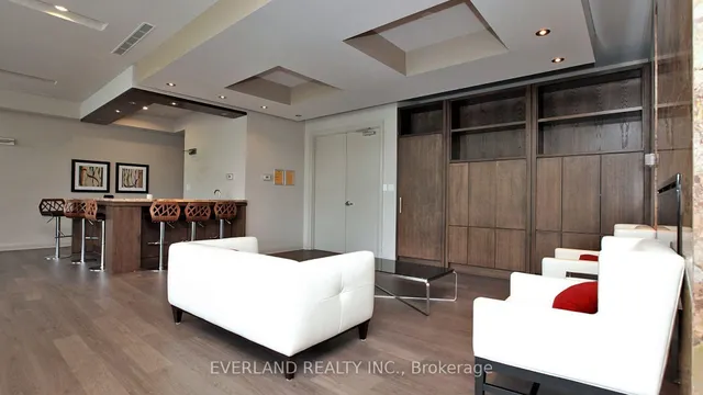 Additional image 44 of 26 Norton Ave Unit 1505