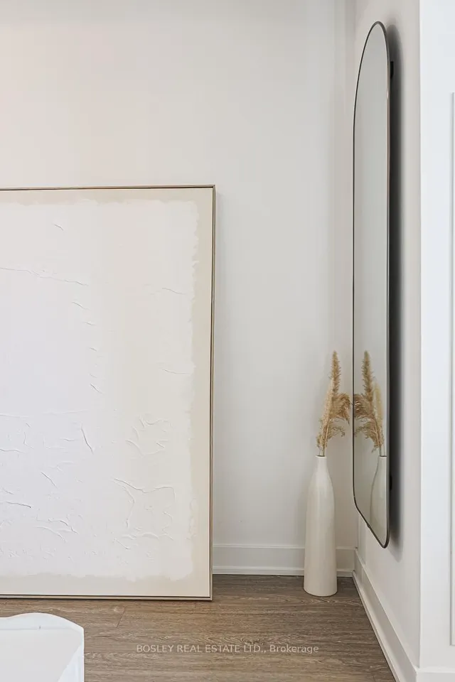 Additional image 4 of 106 Dovercourt Rd Unit 206