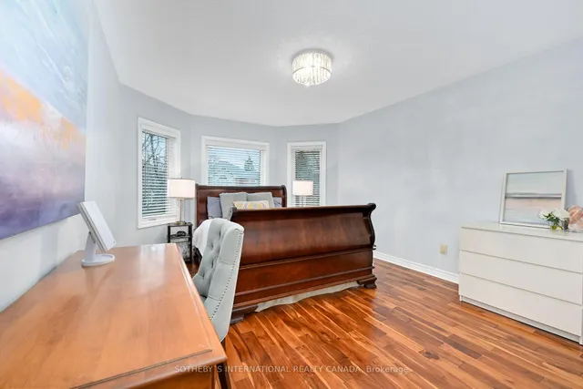 Additional image 18 of 1422 Summerhill Cres