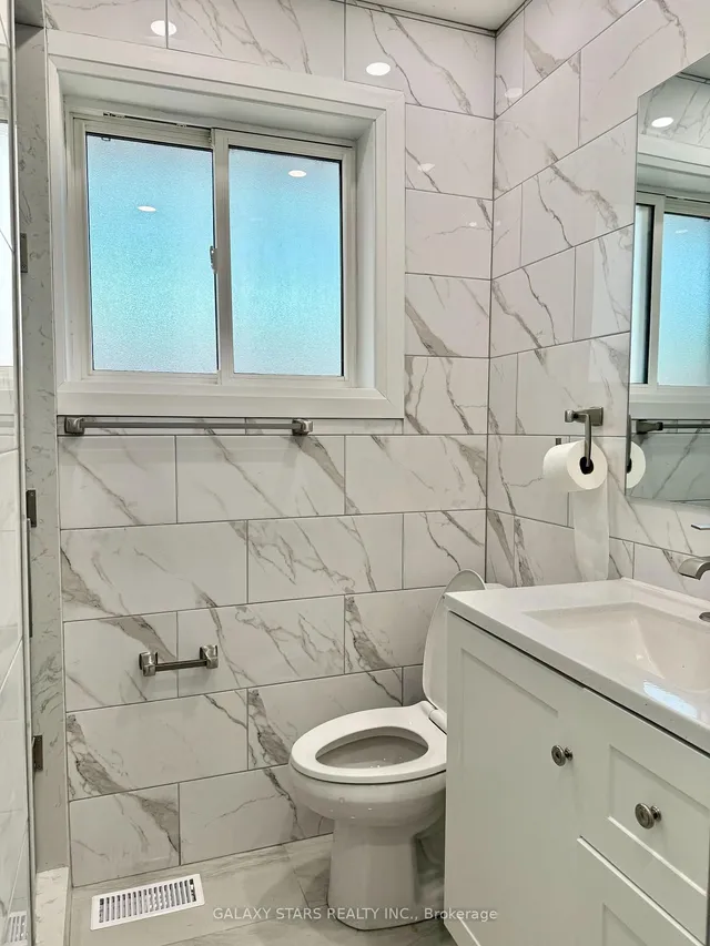 Additional image 11 of 57 Moorecroft Cres