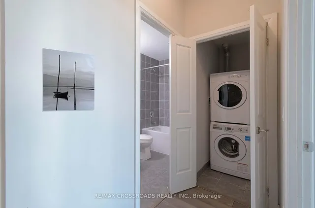 Additional image 27 of 65 Yorkland Blvd Unit 206