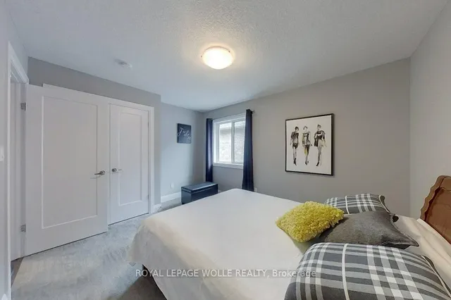 Additional image 40 of 69 Eaglecrest St