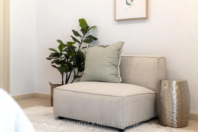 Additional image 33 of 660 Pape Ave Unit 209