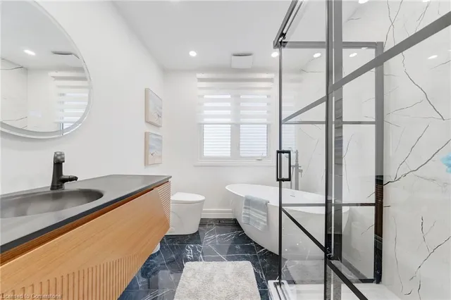 Additional image 21 of 37 Dalegrove Cres