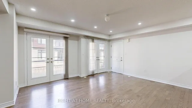 Additional image 12 of 200 Veterans Dr Unit 45