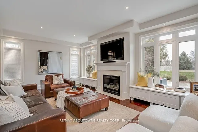 Additional image 17 of 393 CLAREMONT Cres