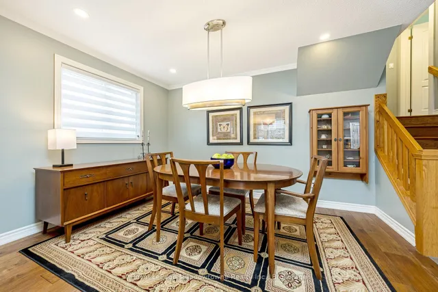 Additional image 15 of 738 Robertson Cres