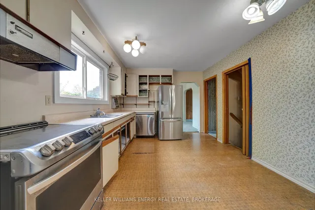 Additional image 15 of 29 Parkington Cres