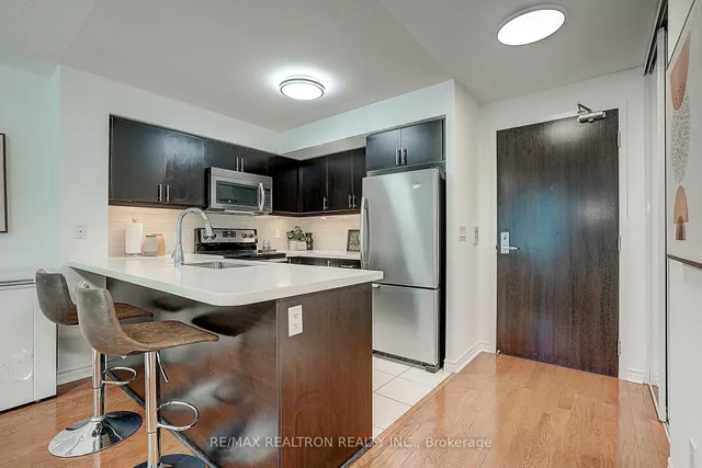 Additional image 8 of 25 Lower Simcoe St Unit 1505