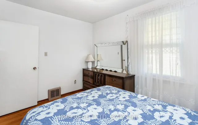 Additional image 20 of 54 Exford Dr