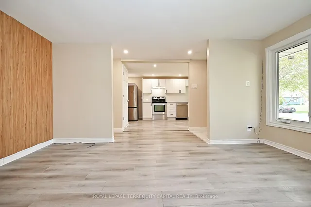 Additional image 13 of 73 Hickory Heights Cres