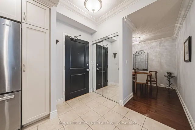 Additional image 6 of 125 Wilson St Unit 107