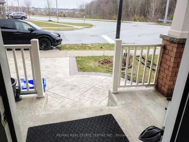 Additional image 2 of 340 Shady Glen Cres